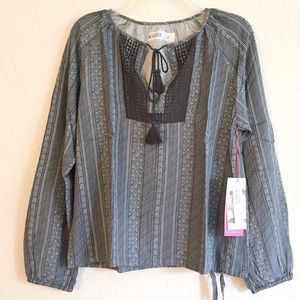 Women’s long sleeve shirt MEDIUM